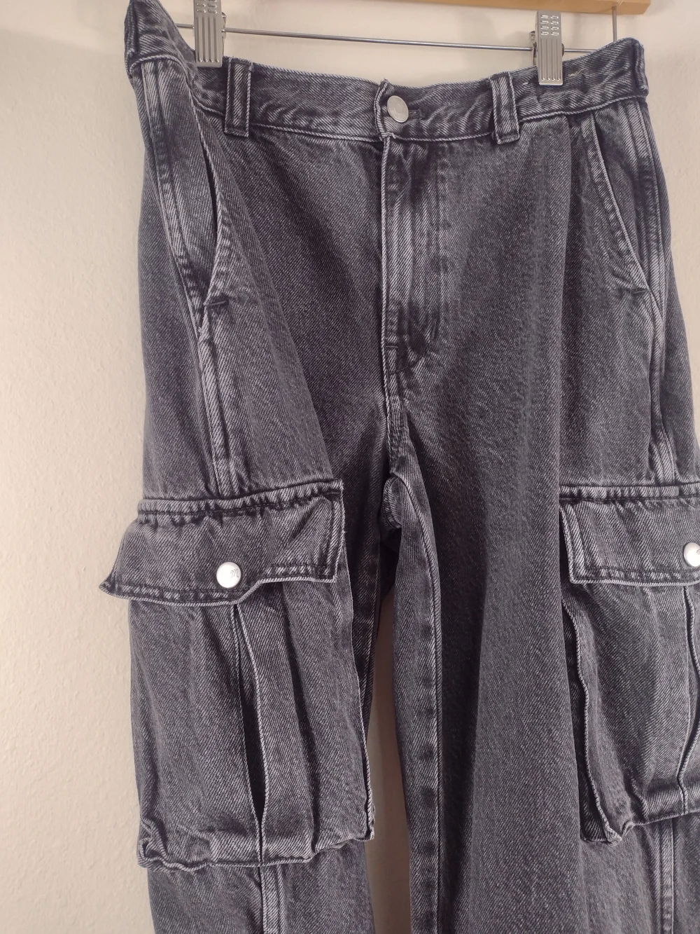 Madewell Washed Black Low Slung Cargo Washed Straight Leg Jeans Size 24